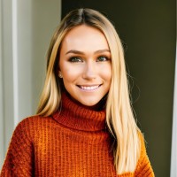 Holly Thompson