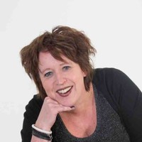 Monique Van Vuure-Vd Linden