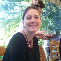 Lora Cokolat, Mlis