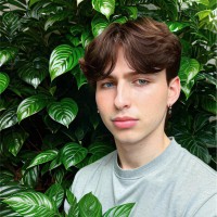 Gavin G.