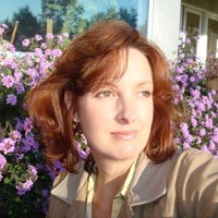 Suzanne Shane