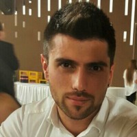 özgür karatay