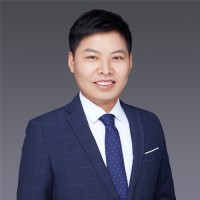 王占东