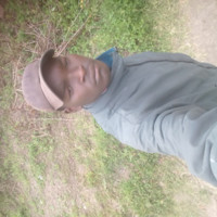 Dennis Makere
