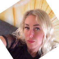 Karen Davoile