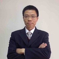何伟昭