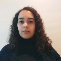 Isabela Moreira, Phd