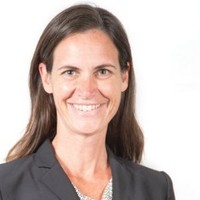 Sara Holt