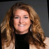 Nora Nebbeling Llb