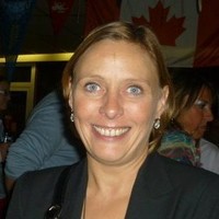 Alexandra Hollant