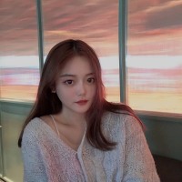 Yuwei Liu