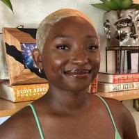 Nia Nicholson