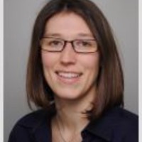 Dr Sandra Tauber