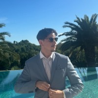 Lachlan Lee