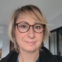 Perrine Debas