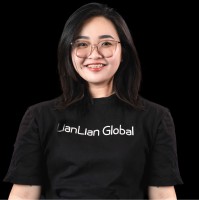 Xuan Pham (Elena)
