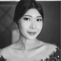 Olivia Esterina S