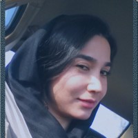 noura Foroutani