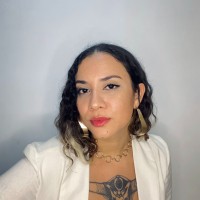 Alana Moura Sales