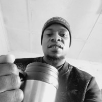Clive Mesi