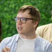 Aaron Bari