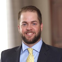 Dustin Holcumbrink