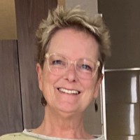 Leslie Larson