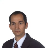Gilberto Velez