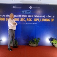 HOANG NGUYEN VAN PHI