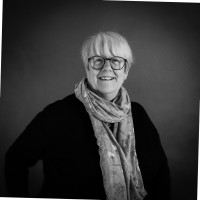 Debbie Travers