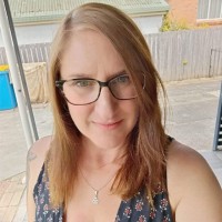 Kristy Alomes
