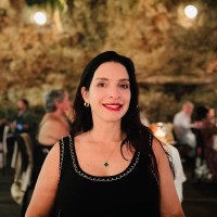 Maria Alejandra Russell