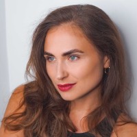 Yulia T.