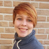 Dr. Stefanie Marzian
