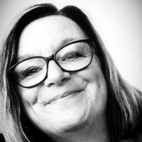 Ylva Lundquist