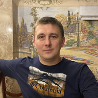Сергей Стеценко