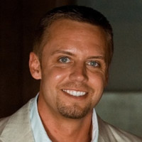 Shawn Moe