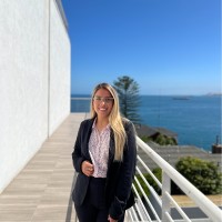 Constanza Valles Román
