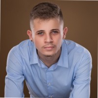 Eduardo Lara de Oliveira