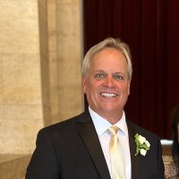 Michael Lindell
