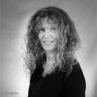 Lora Radford