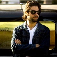 Steven Petruzello