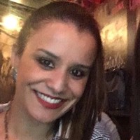 Mirella Castro