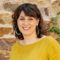 Leanne Marega, Née Kennedy