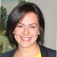 Esra Şençamlar