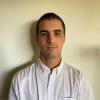 Roberto Pesce Eguiguren