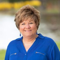 Sunni Chaplin, Travel Advisor