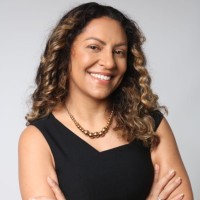 Aline Neves