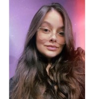 Stefany Abade