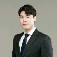 Yunho Song